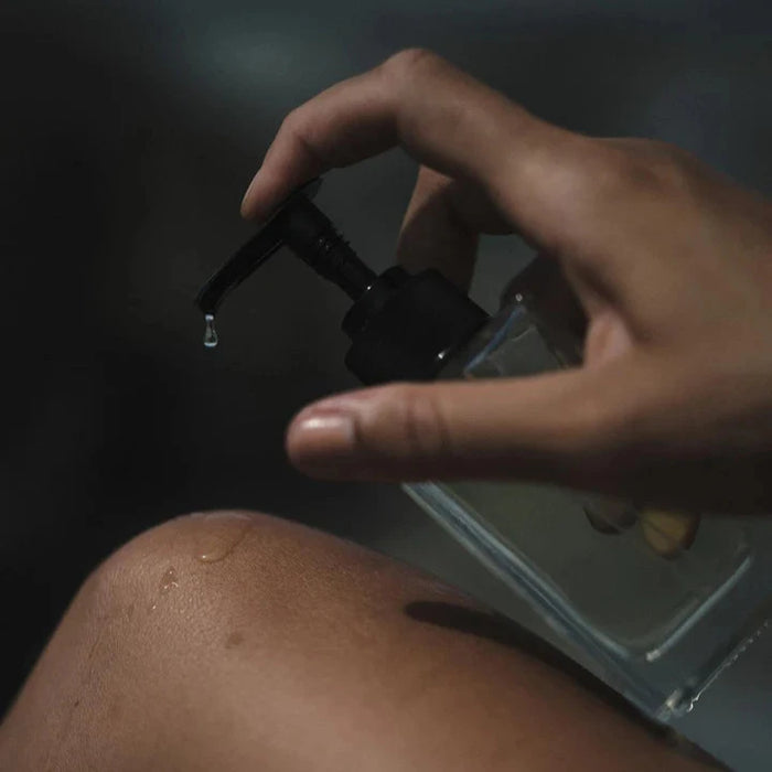 well kept Shave Oil